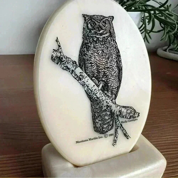 Montana Marble  Inc Wildlife Art Owl 🦉 Etched Plaque 1991 W/ Stand - Picture 3 of 7